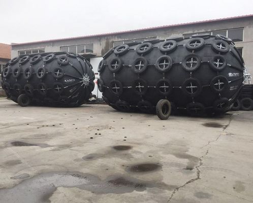 ISO 17357:2014 Certified Pneumatic Rubber Fender with High Energy Absorption and Weather Corrosion Resistance