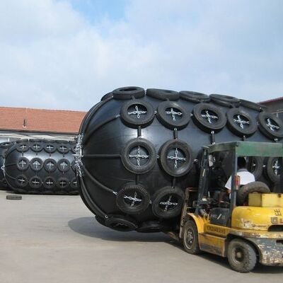 3×5m Thickened Heavy-Duty Rubber Inflatable Buoy Guard Fender  Multi-Color Optional, High Elasticity Shock-Absorbing, Wear-Resistant & Durable Marine Bumper for Boats/Yachts/Ships