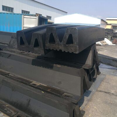 Tugboat W Type Rubber Fender Marine Ship Fender for Shipyard/certificate ISO9001 2008, BV.CCS