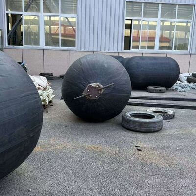 Aging Resistance Pneumatic Rubber Fender ISO 17357-1:2014 Certified with High Energy Absorption for Marine Protection