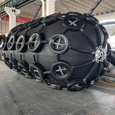 ISO9001:2015 Grade China Factory Inflatable Yokohama Type Floating Pneumatic Rubber Fender 50kpa 80kpa Yokohama Type 4.5m X 12m Floating Pneumatic Rubber Fender
