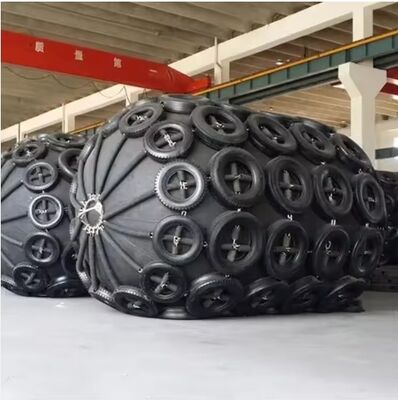 ISO17357-1 Certified Yokohama Pneumatic Rubber Fender with Aircraft Tire Outer Cover for Vessel Berthing Protection