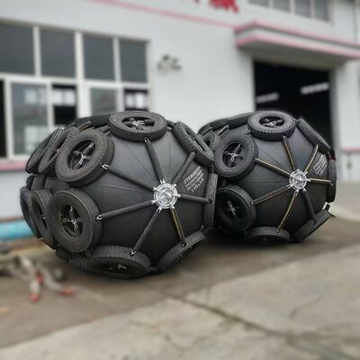 Marine Rubber Fenders pneumatic CTN type with sling made of natural rubber providing strong tensile and wear resistant performance