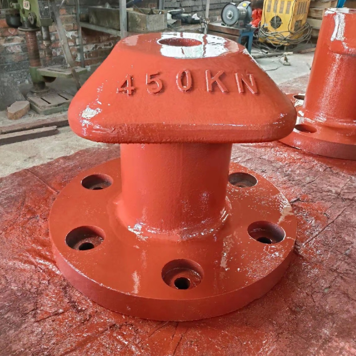 450KN Tee Type Cast Iron Cross Bitt Bollard Anchor Rods Polished Dock ...