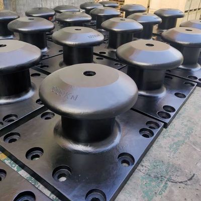 Pillar Type 1000KN Cast Steel Small Boat Bollards Polished Ship Docking