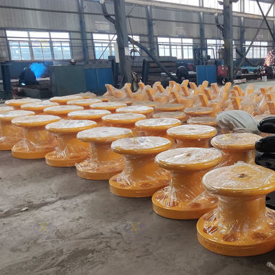 Cast Steel/Cast Iron Docking Dolphin Marine Pillar Bollard for Ports Marine Mooring Solutions