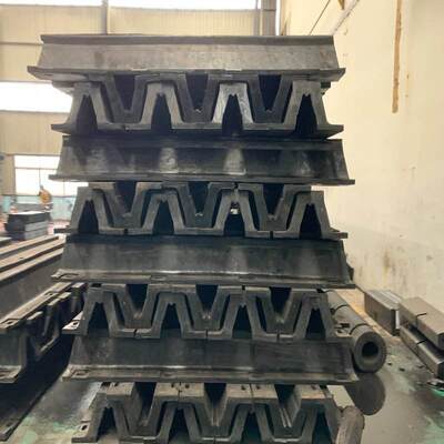 Natural Rubber Heavy-Duty Arch-Type Solid Ship Fender - Marine-Specific Wear-Resistant Collision Protection Component