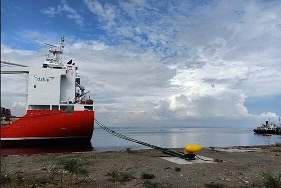 150T Cast SteelZG200-400/ZG230-450/ZG270-500 Marine Mooring Dock Bollards For Ships