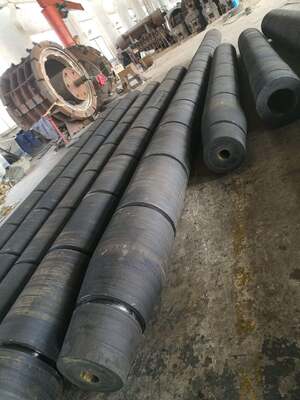 Cylindrical Tugboat Rubber Fender/certificate ISO9001 2008, BV.CCS