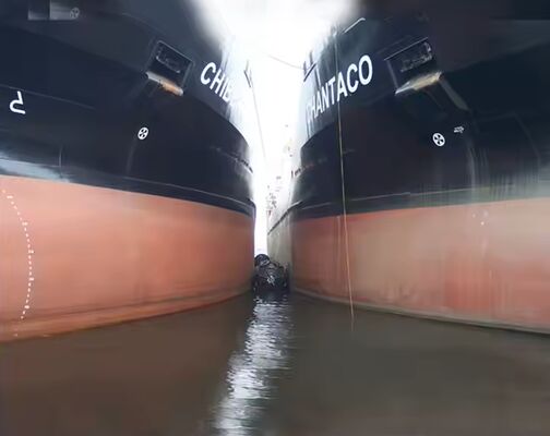 Yokohama Black Natural Rubber 1m*2m Pneumatic Marine Fender | Chain Net Type, High Elasticity, 5-10 Year Service Life for Boats