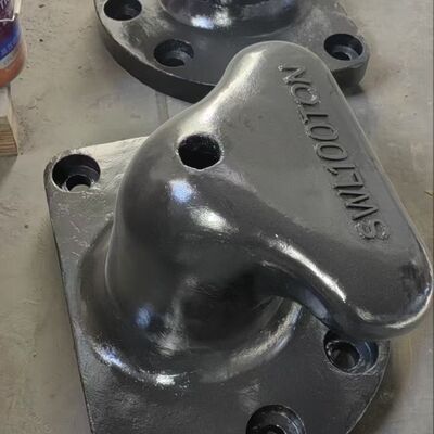 High Strength Tee Type Marine Mooring Bollard with 50kN to 5000kN Load Capacity and Corrosion Resistant Surface