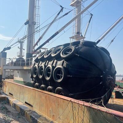 ISO-17357 Pneumatic Rubber Fender Net Type Yokohama Rubber Fender Inflatable