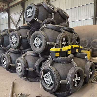 80kpa Yokohama Net Type Floating Pneumatic Marine RubberFenders with Chain and Tire for Ship-to-Ship and Ship-to-Port ISO 17357
