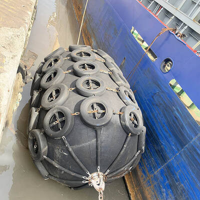 80kpa Yokohama Net Type Floating Pneumatic Marine RubberFenders with Chain and Tire for Ship-to-Ship and Ship-to-Port ISO 17357